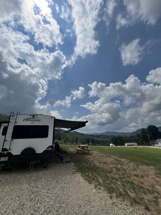 Lake Haven Family Campground Picture 2