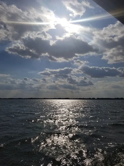Destination Lake Life Picture 8