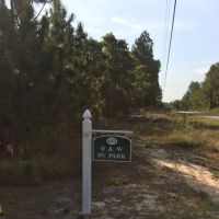 R & W RV Park ico