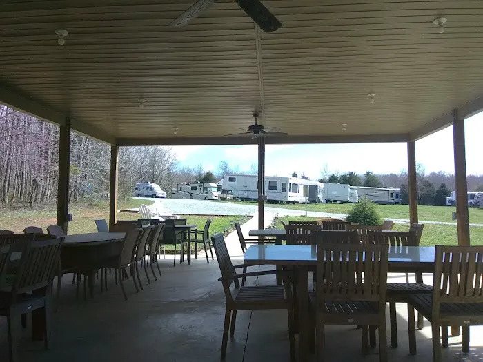 Jones Station RV Park and Campground Picture 8