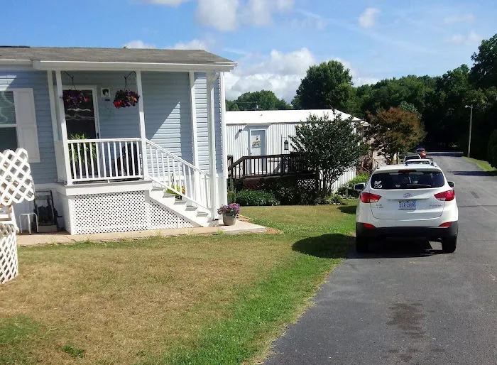 Danville Mobile Home Court Picture 8
