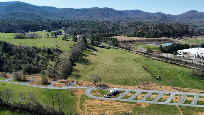 Doe Valley Campground Picture 2