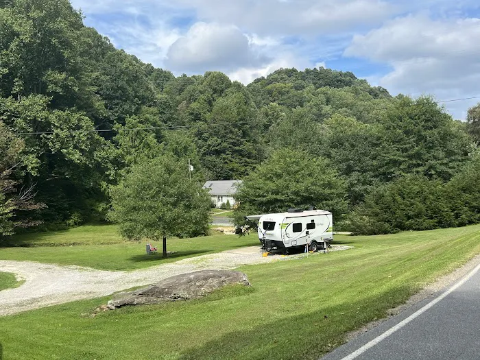 The Little Campground and Cabin Picture 1
