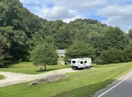 The Little Campground and Cabin