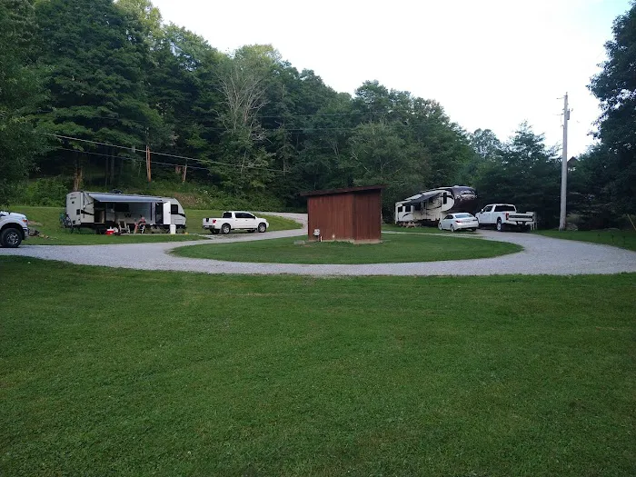 The Little Campground and Cabin Picture 7