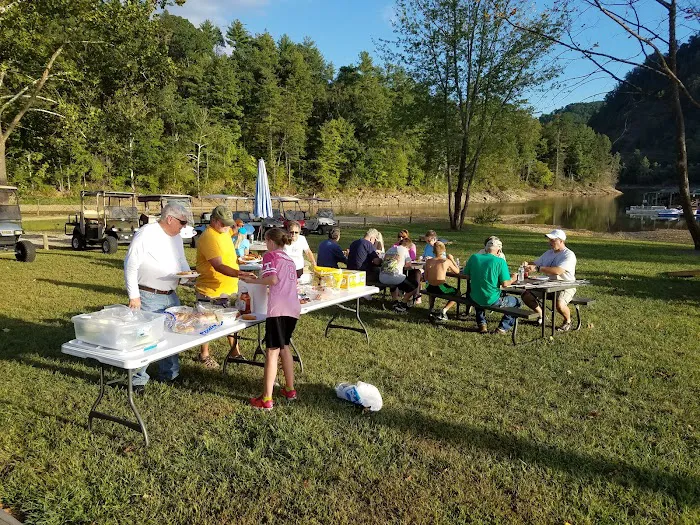 Bayview Family Campground and Marina Picture 2