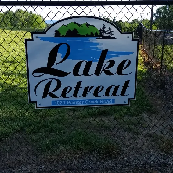 Lake Retreat Picture 10