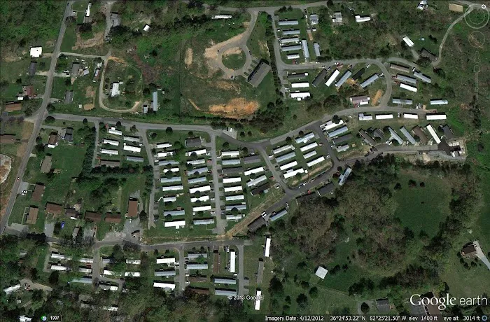 Oakgrove Village Picture 2