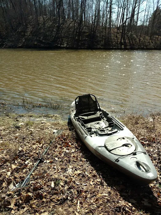 Lake Tillery Residential Campground Picture 3