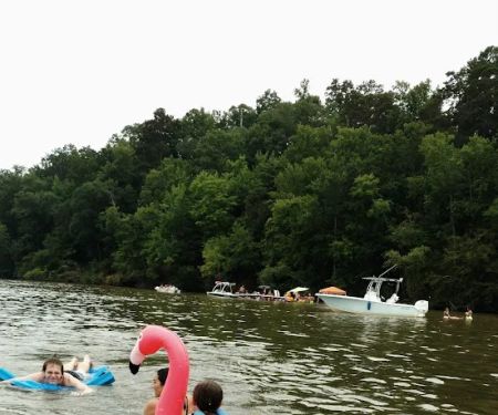 Lake Tillery Residential Campground