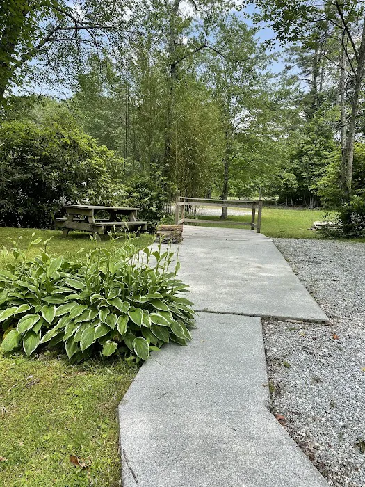 Blue Ridge Falls Rv Resort (Formerly Riverbend RV Resort Picture 7