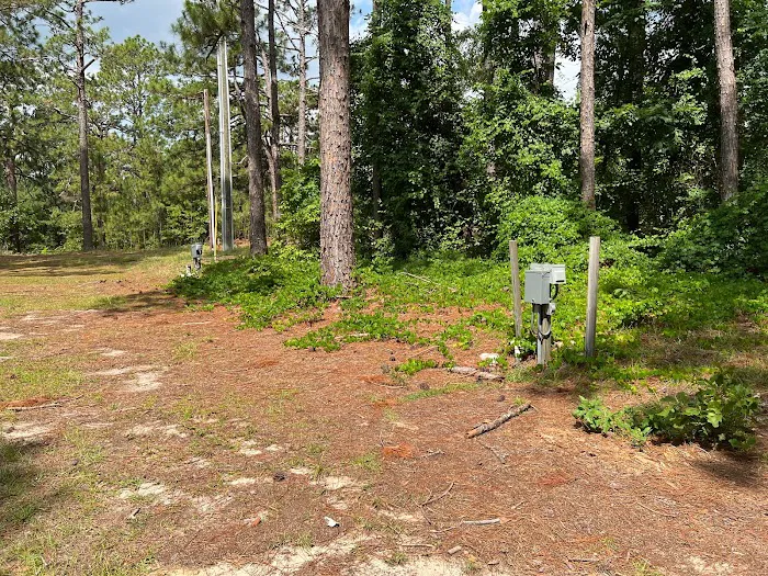 Pinecove RV and Villa Rental Picture 4