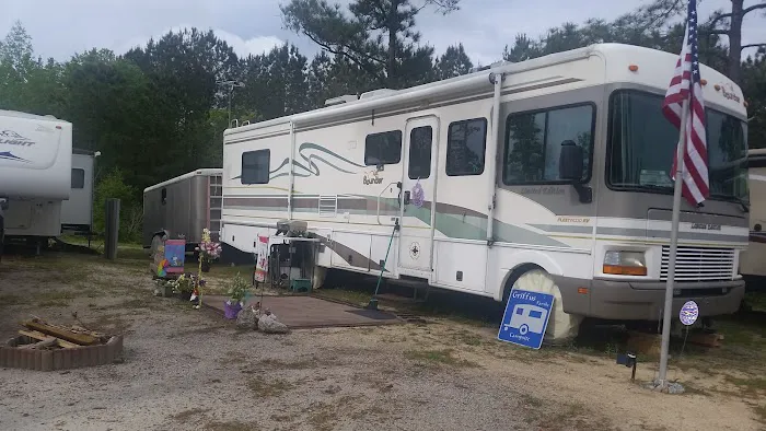 Royals RV Park Picture 10