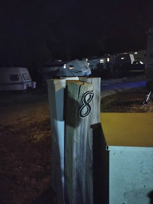 Royals RV Park Picture 6