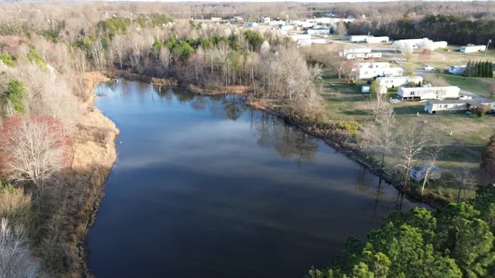 Rolling Hills Mobile Home Park Picture 1