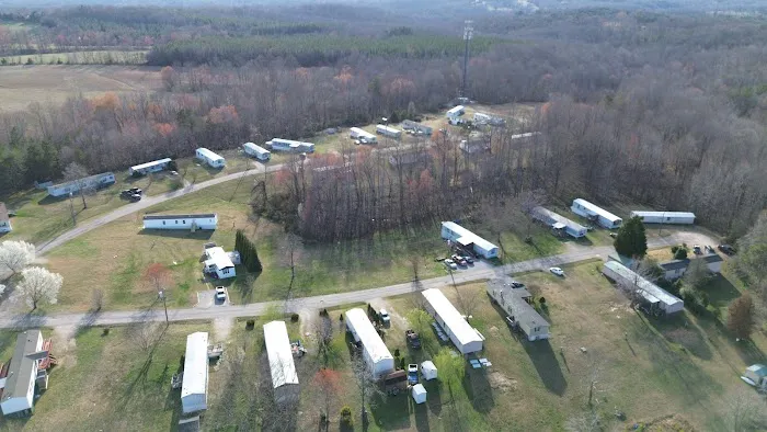 Rolling Hills Mobile Home Park Picture 6