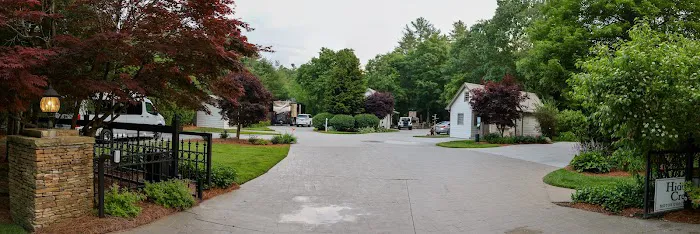 Highlands Hidden Creek RV Resort Picture 2