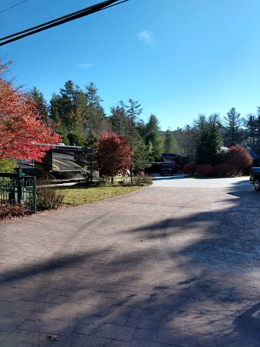 Highlands Hidden Creek RV Resort Picture 8