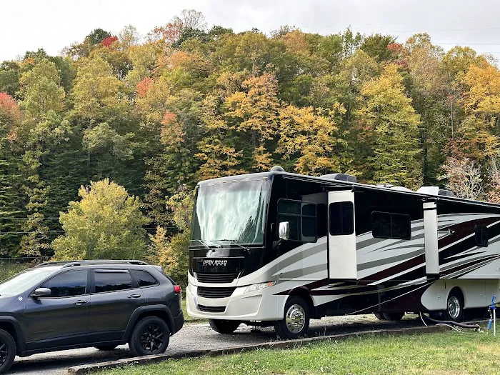 Speckled Trout River Club and RV Park Picture 9