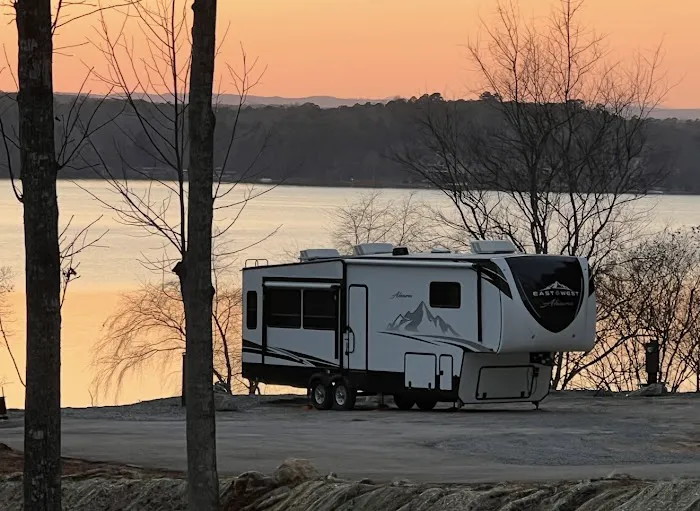 The Bluff on Keowee Picture 4