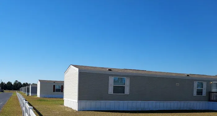 Rock Fish Mobile Home Community Picture 2