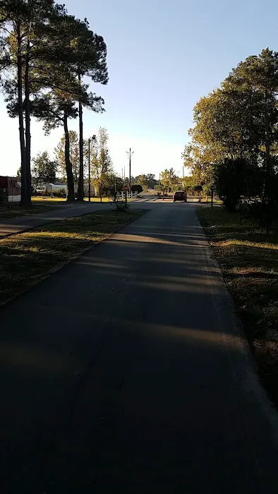 Rosewood Mobile Home Park Picture 2