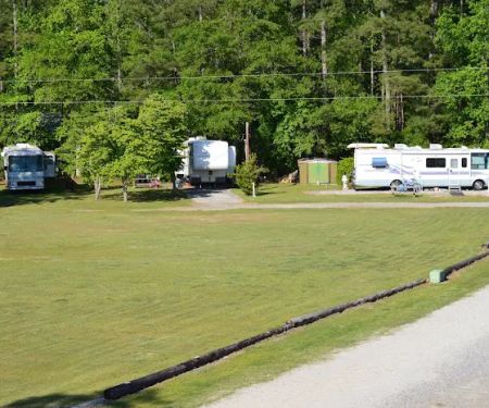 Waldo's Beach Campground