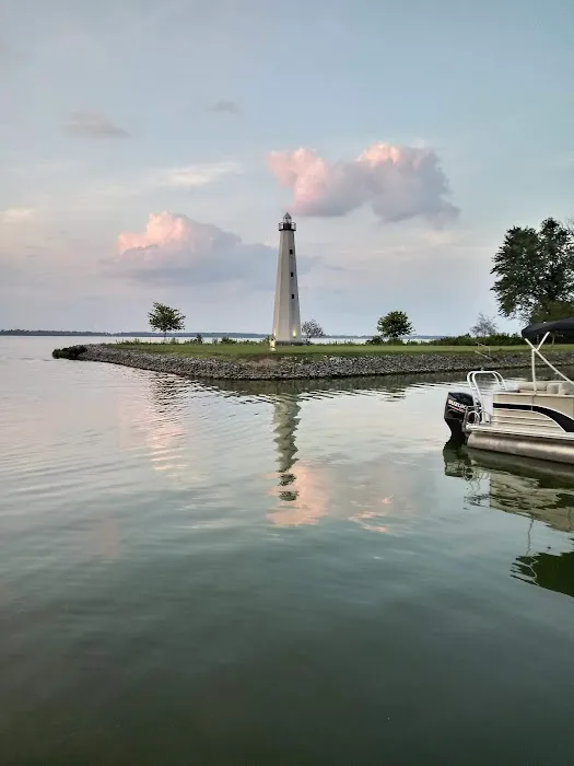 Behm's Landing Picture 5
