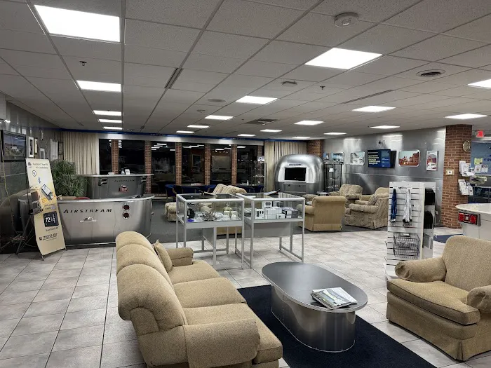Airstream Factory Terraport Picture 3