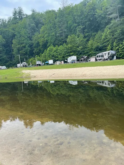 Horseshoe Bend Family Campground Picture 4
