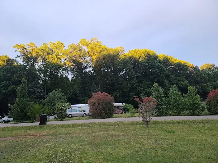 Big Springs Mobile Home Park Picture 4