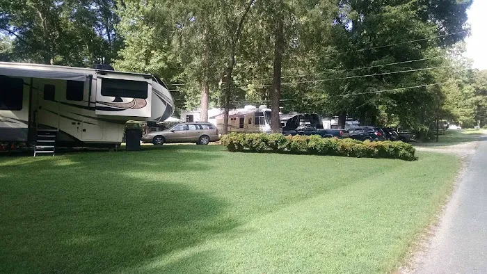 Triangle RV Park - North Picture 10