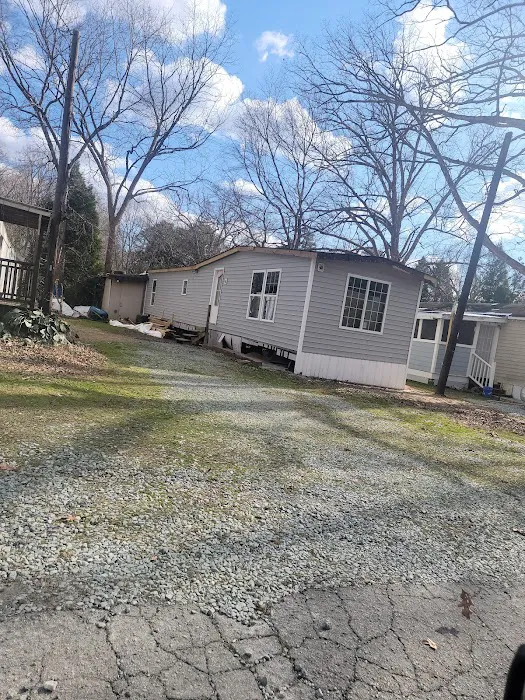Arbor Hill Mobile Home Park Picture 7