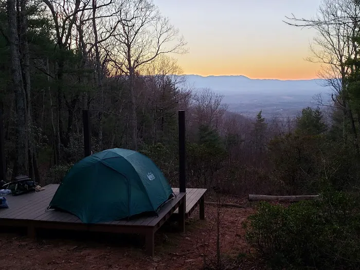 The High Land Camping Platform Picture 1