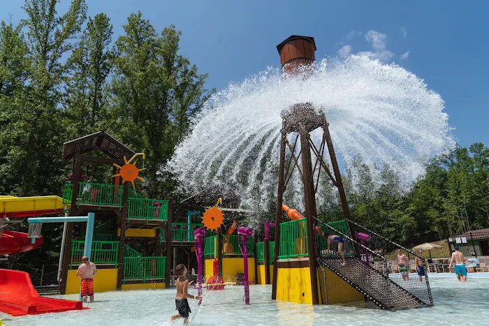 Jellystone Park™ Golden Valley Picture 1