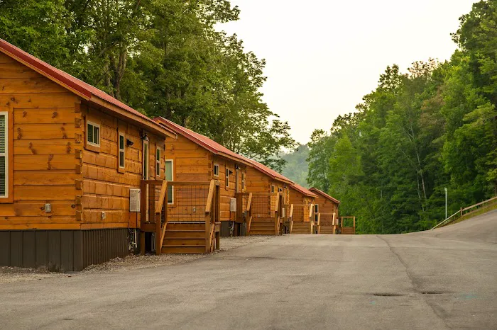 Jellystone Park™ Golden Valley Picture 9