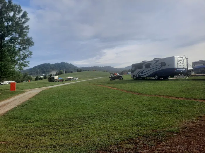 Farmer Bob's Campground Picture 2