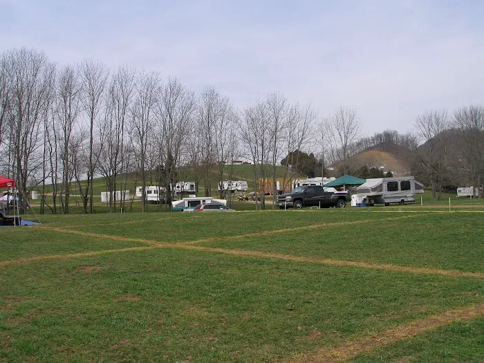 Farmer Bob's Campground Picture 5