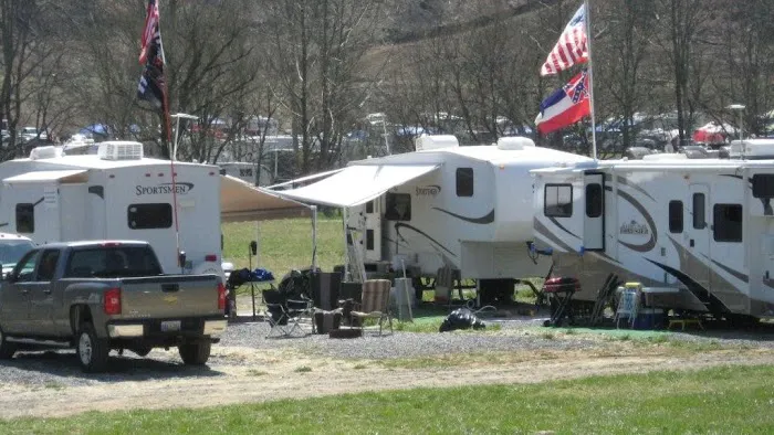 Morrison Family Campground Picture 6