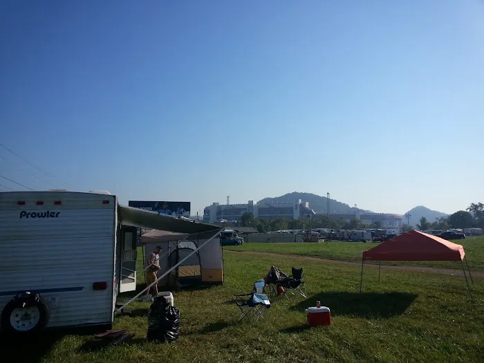 Red Barn Camping Picture 2