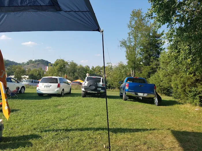Red Barn Camping Picture 5