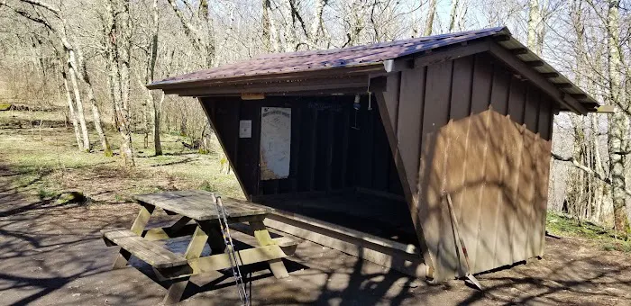 Stan Murray Shelter - Appalachian Trail Picture 5