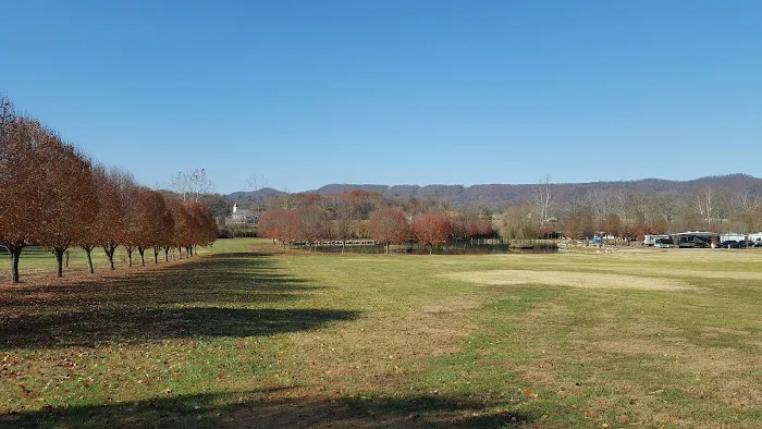 Around Pond RV Park Picture 6