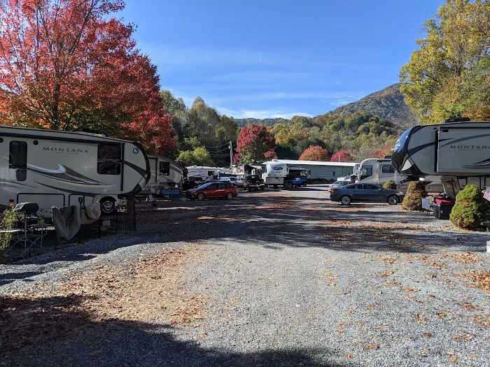 Trails End RV Park Picture 10