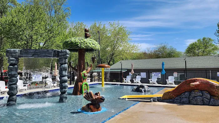 Stonebridge RV Resort and Campgrounds Picture 3