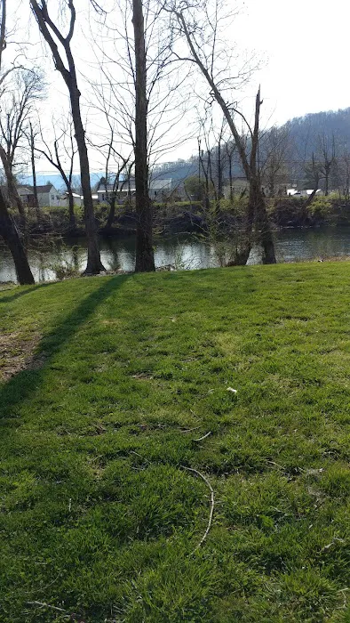 East Tennessee RV Park Picture 5