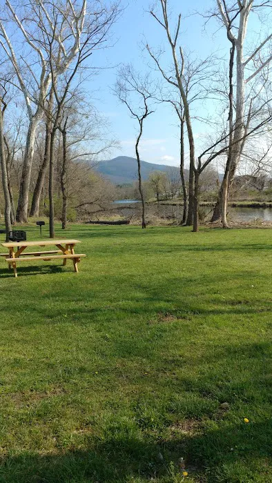 East Tennessee RV Park Picture 7