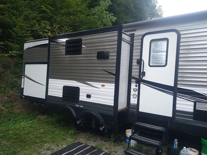 Ridge Runner Campground Picture 8