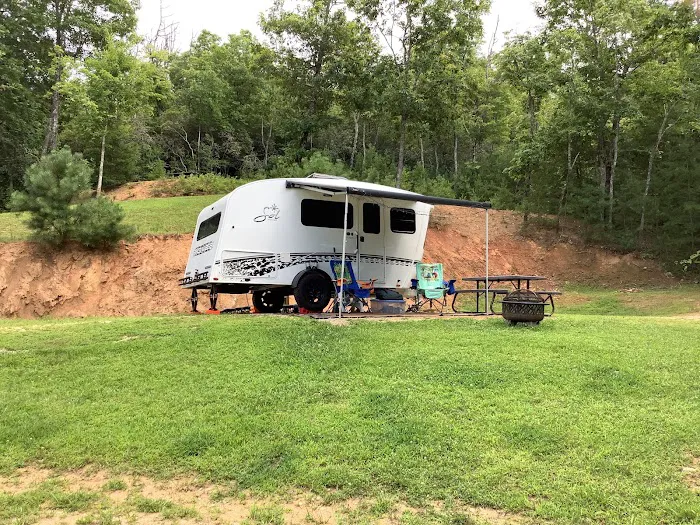 Cardinal Ridge Farm RV Resort Picture 5