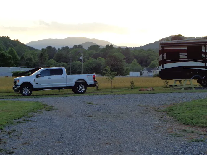 GEM CITY RV RESORT Picture 3
